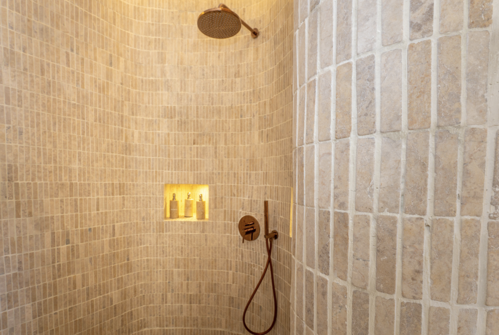 Ratu Suite 5