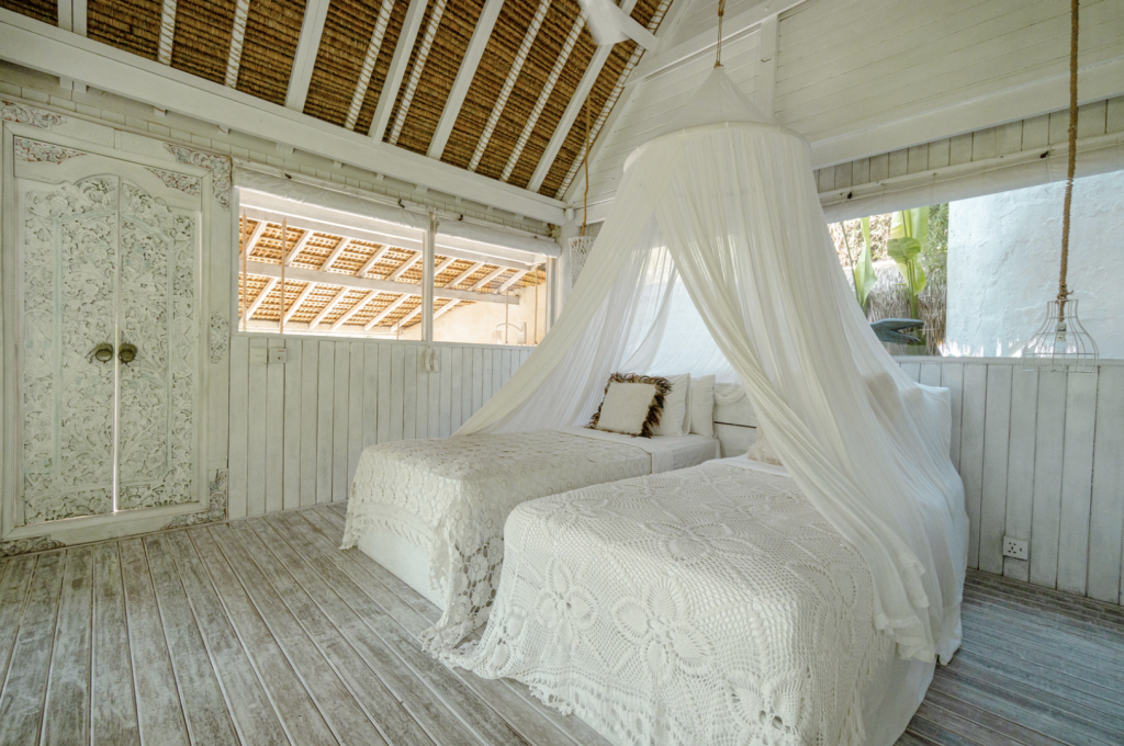 Superior Double:Twin Bungalow 2